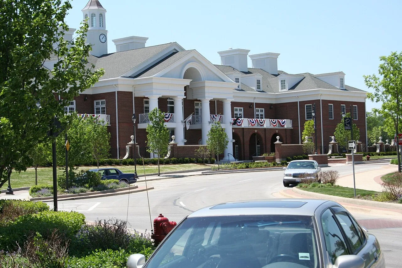 Commercial Roofing in New Lenox, IL Commercial Roofing in New Lenox, IL